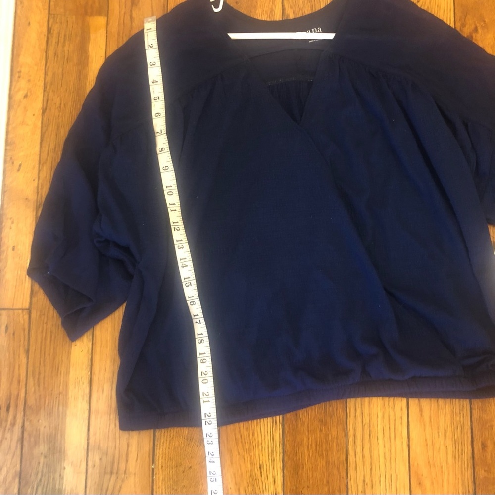 NWT a.n.a Blue Faux Wrap Dolman Sleeve Top Blouse-Size large - Picture 10 of 16